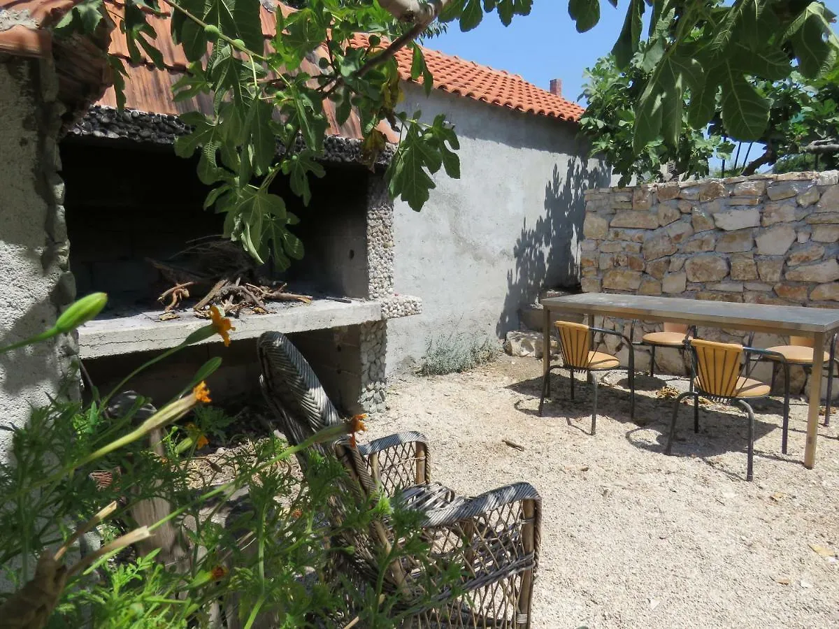 Guesthouse Dila Galovac  0*, Galovac (Zadar) Kroatien